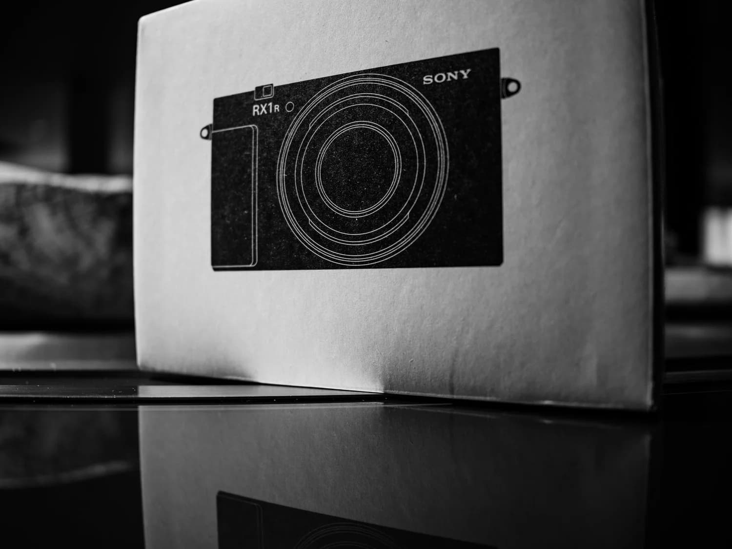 Sony Rx1R III - a log